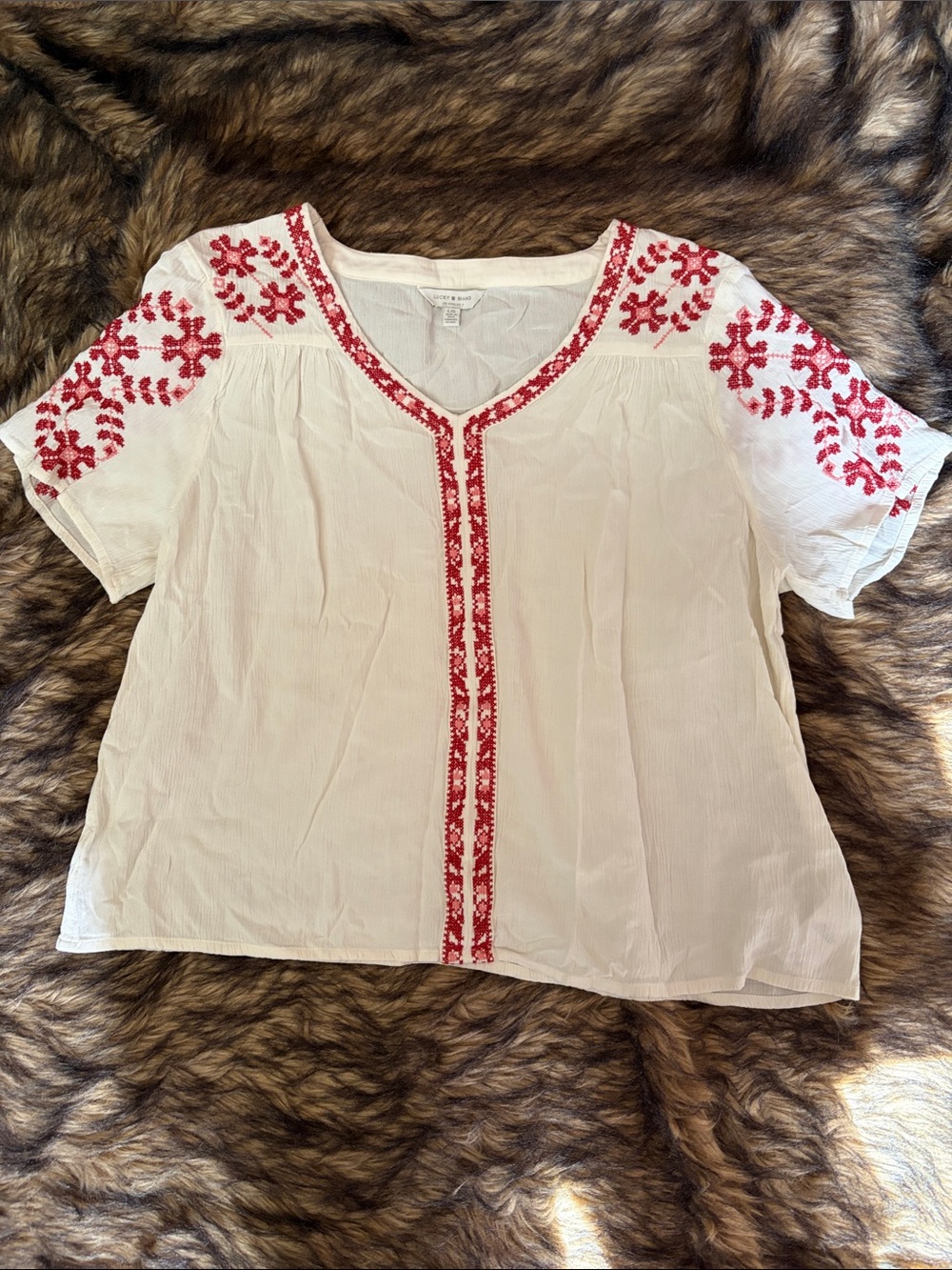 Lucky Brand Women's White Embroidered Peasant Blouse Red Floral Boho Top Size L